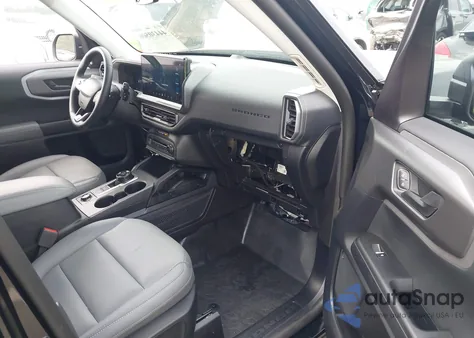 2025 Ford Bronco z USA, uszkodzony, nr VIN 3FMCR9DA9CRE10725